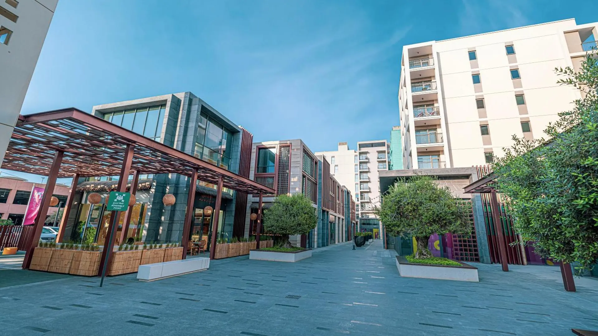 Emerald Edition By Blue Cloud Sharjah Apartment
